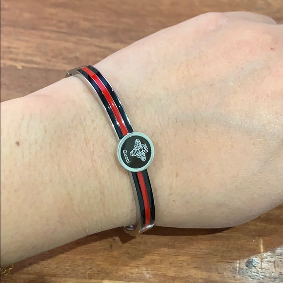 24k gold plated with stainless steel bangle - Picture 3 of 8